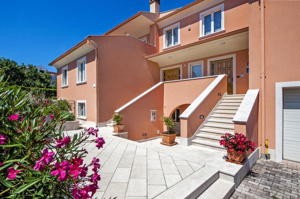 Apartments Martina Rovinj Exterior foto